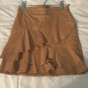 Aritzia tan ruffle skirt